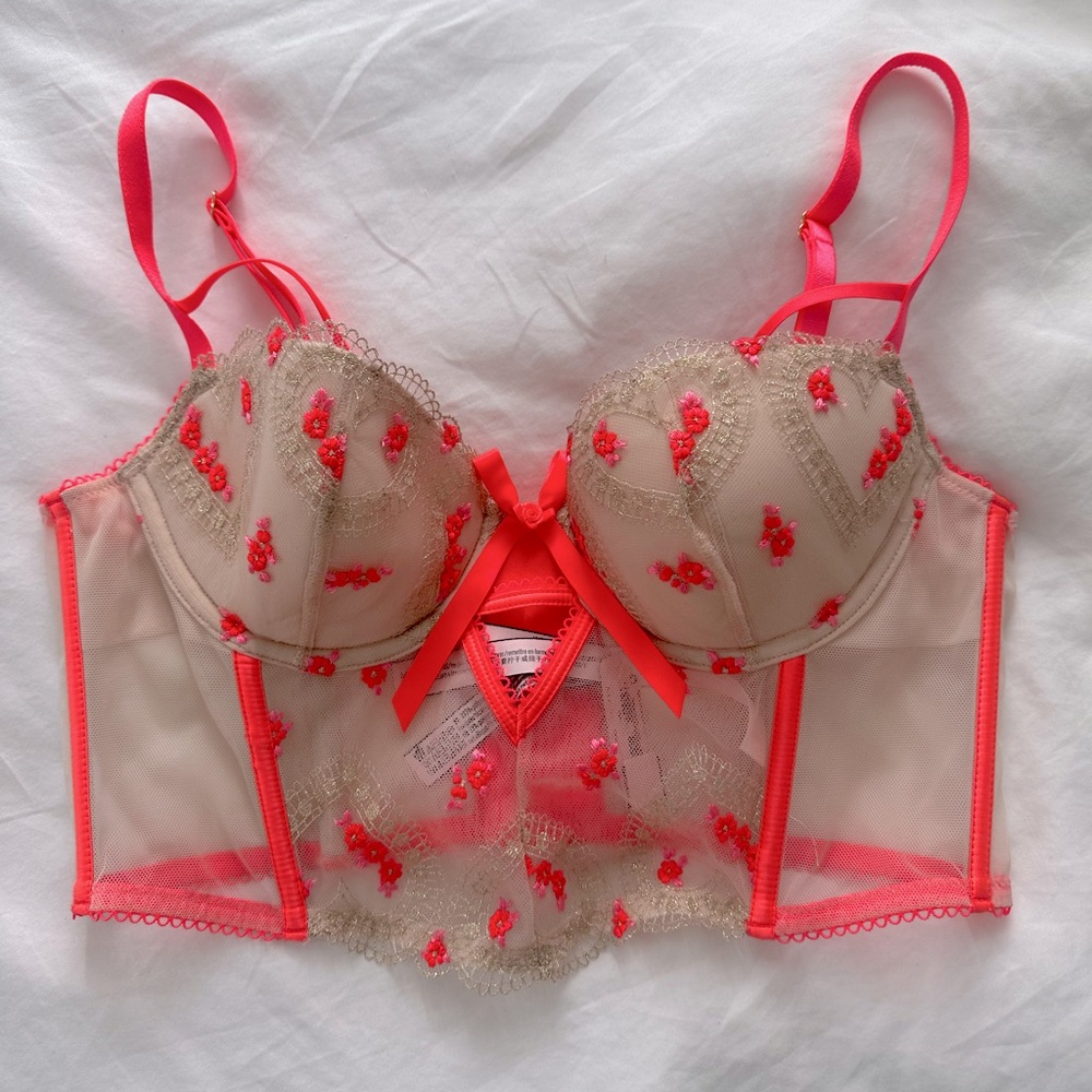 vs corset top